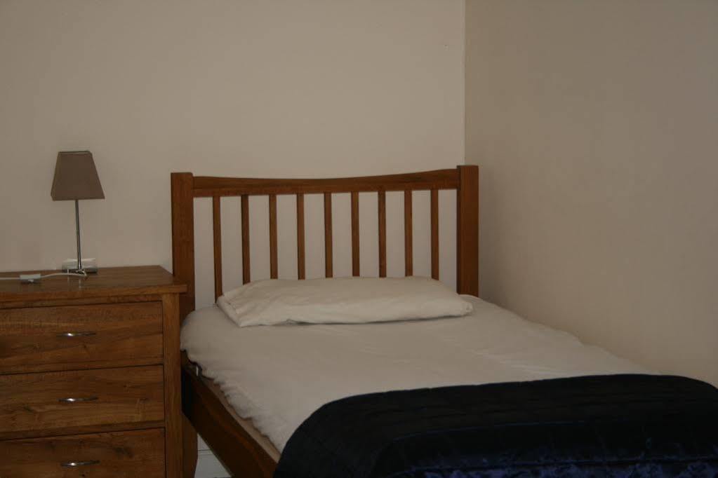 Bcc Loch Ness Hostel Bearnock Eksteriør billede